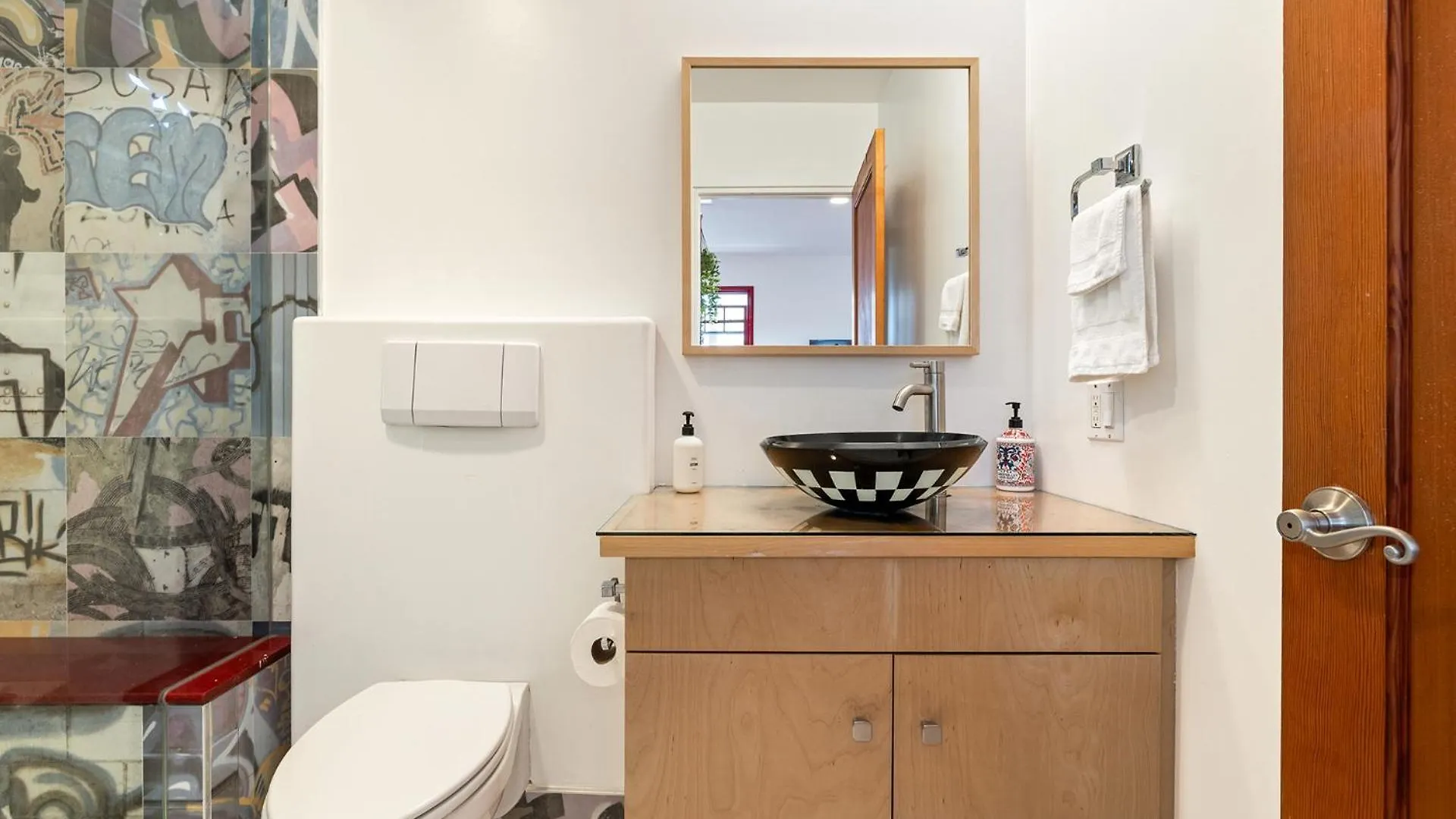Artsy Venice Beach Canals Studio W/Rooftop & Sauna Los Angeles Apartment